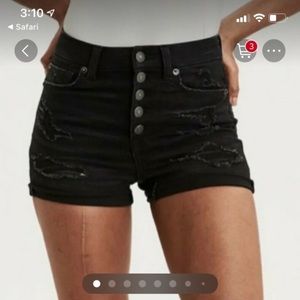 EXCELLENT CONDITION WOMEN’S SIZE 10 AMERICAN EAGLE BUTTONFLY HI-RISE SHORTIES
